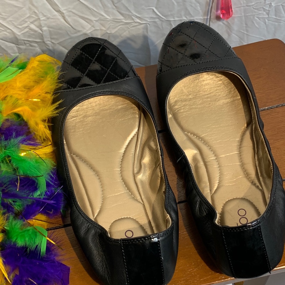 Black flats